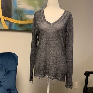 Bundle any 6 tops for $15. Elan raw hem top